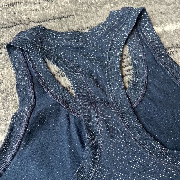 AMAZON Sparkly Metallic Ribbed Racerback Tank - Picture 5 of 5